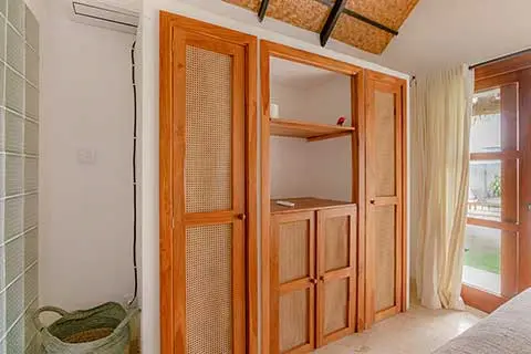 Some description for the image 3